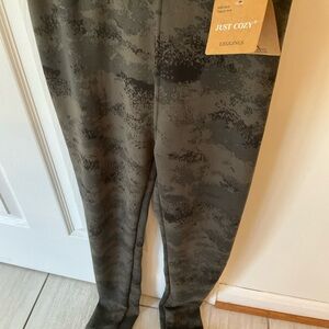 Just Cozy Camouflage Leggings - Gray
